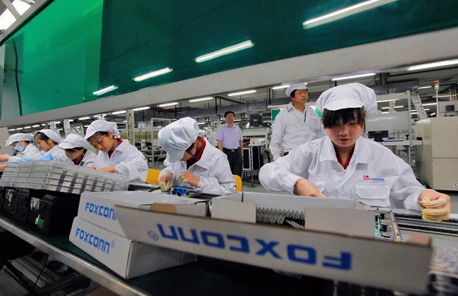 foxconn tuyển 1.000 công nhân lắp ráp linh kiện điện tử lương 8-10 triệu