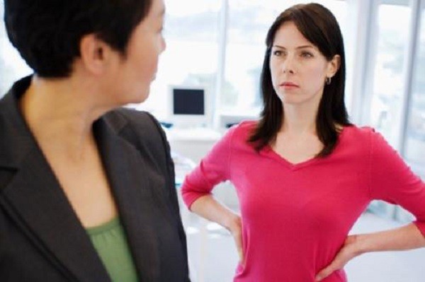 5 cách đối phó với những kẻ bắt nạt tại nơi làm việc
