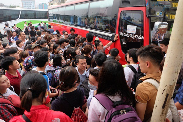 Từ ngày 25/12, Tp. Hồ Chí Minh sẽ mở bán xe xe Tết cho NLĐ