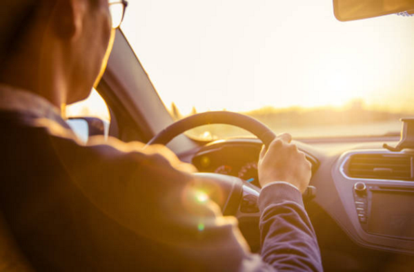 10 kinh nghiệm vàng giúp tài non lái xe an toàn trong mọi tình huống